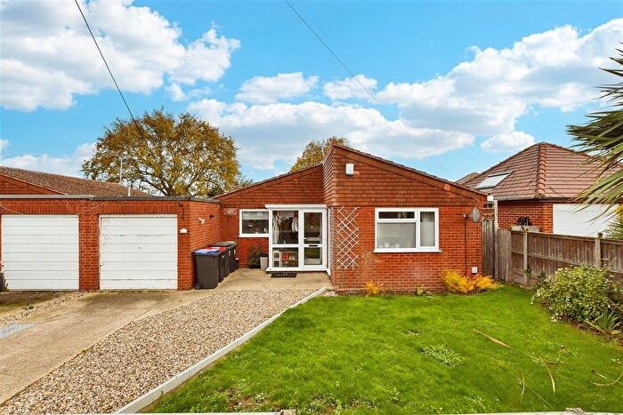 2 Bedroom Detached Bungalow For Sale In Friars Close, Whitstable, Kent, CT5