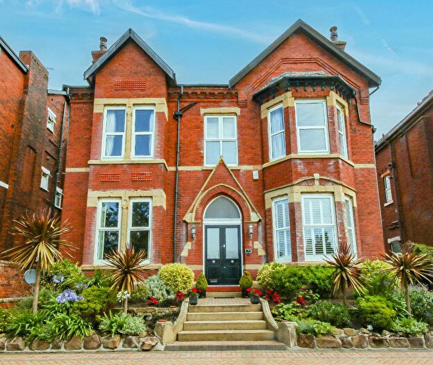 6 Bedroom Detached House For Sale In Weld Road, Birkdale, Southport, Merseyside, PR8