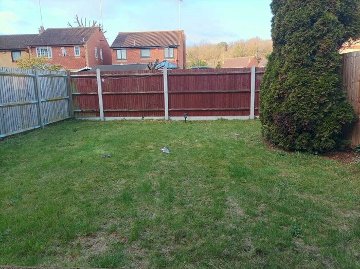 2 Bedroom Semi-Detached House To Rent In Whitby Close, Greenhithe, DA9