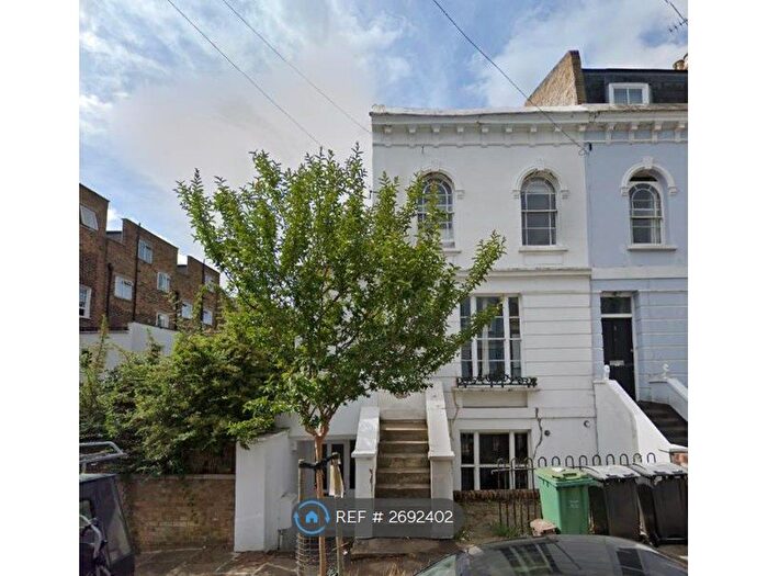 4 Bedroom Flat To Rent In Baptist Gardens, London, NW5
