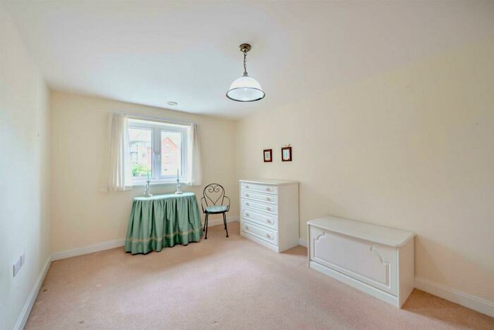 2 Bedroom Apartment For Sale In Squire Court, Raleigh Mead, South Molton Devon, EX36