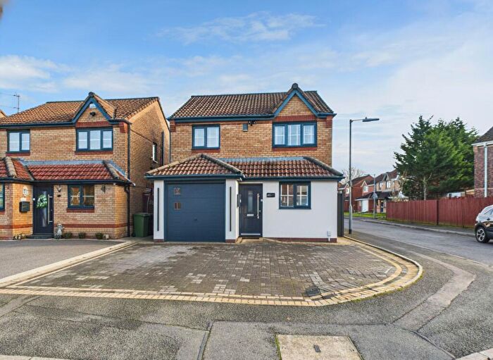 3 Bedroom Detached House For Sale In Seathwaite Road, Farnworth, BL4