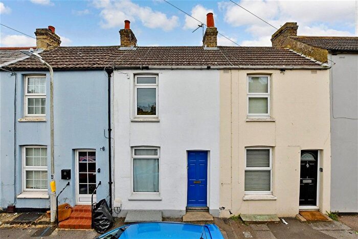 2 Bedroom Terraced House For Sale In Speke Road, Broadstairs, Kent, CT10