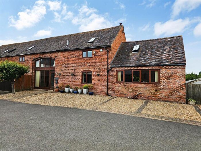 4 Bedroom Barn Conversion For Sale In Ribbesford, DY12