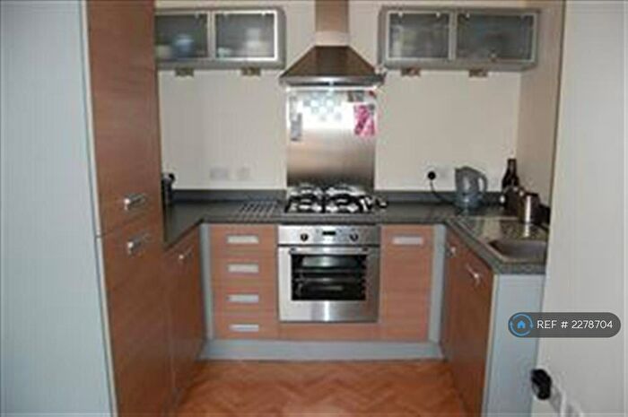 1 Bedroom Flat To Rent In Waltons Parade, Preston, PR1