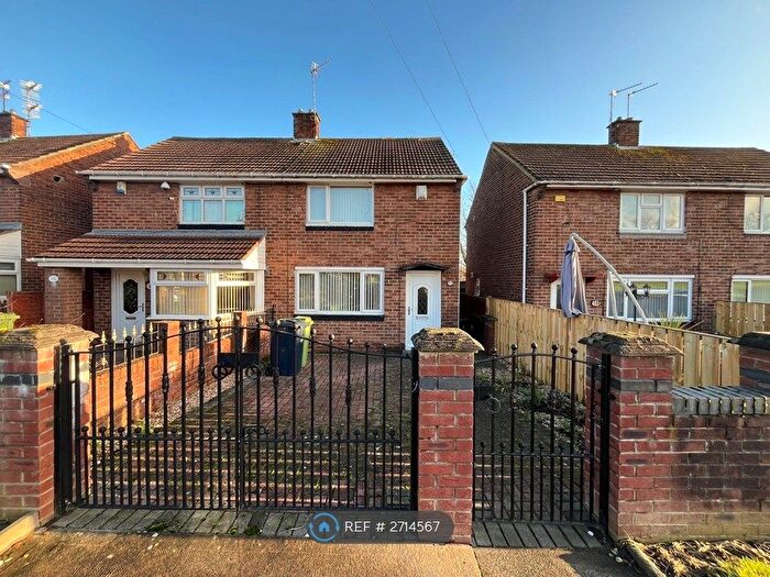 2 Bedroom Semi Detached House To Rent In Gleneagles Road, Sunderland, SR4