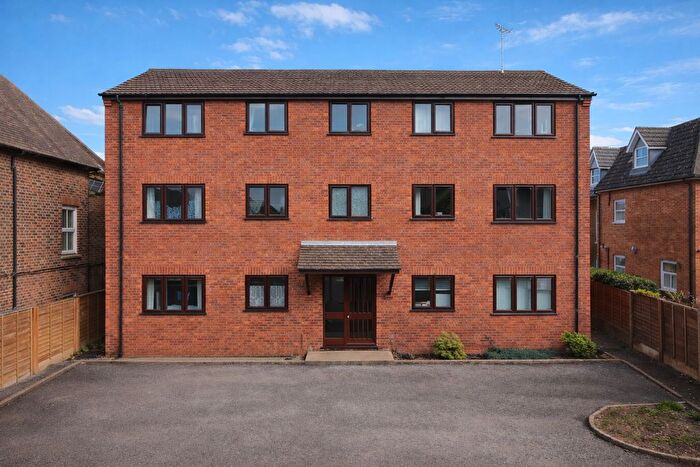 1 Bedroom Flat To Rent In Westland Road, Watford, Hertfordshire, WD17