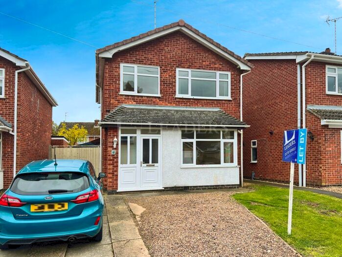 3 Bedroom Detached House To Rent In The Orchard, Market Deeping, PE6