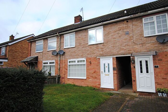 2 Bedroom Terraced House To Rent In The Close, Royston, SG8