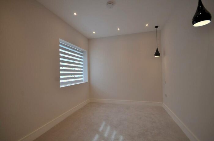 1 Bedroom Apartment To Rent In Lawns Court, The Avenue, Wembley, HA9
