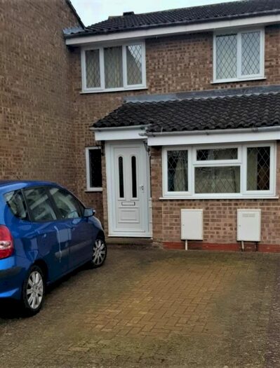 4 Bedroom Terraced House To Rent In Haslam Close, Uxbridge, UB10