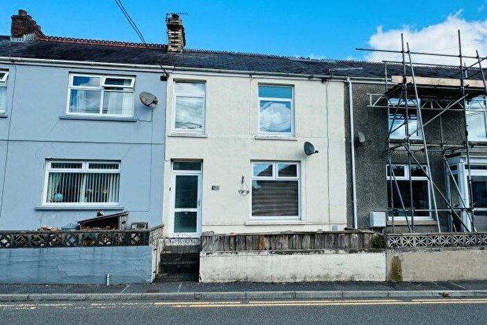 3 Bedroom Property To Rent In Abergwili Road, Carmarthen, SA31
