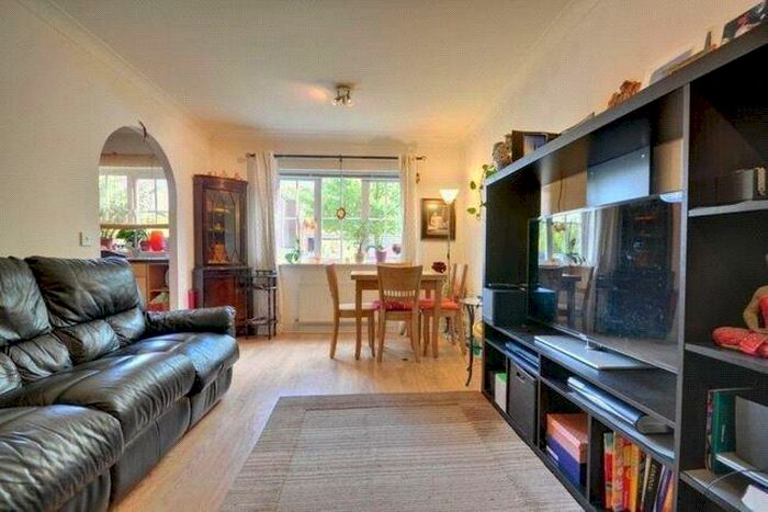 2 Bedroom Flat To Rent In Postmasters Lodge, Exchange Walk, Pinner, Middlesex, HA5