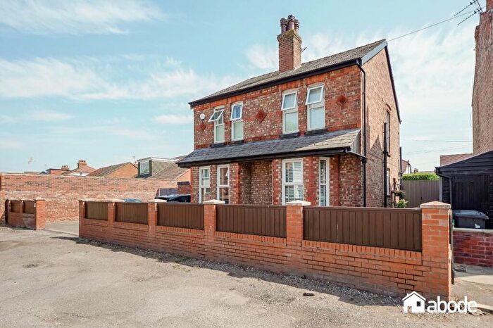 4 Bedroom Detached House For Sale In Cambridge Drive, Crosby, Liverpool, L23