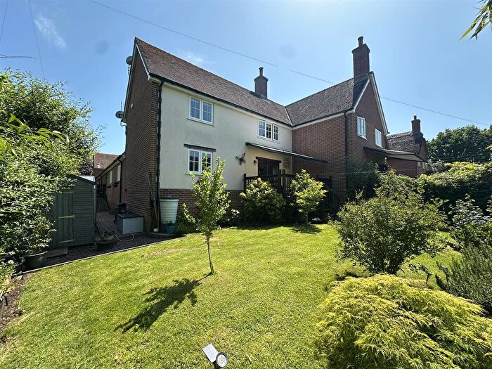4 Bedroom Semi-Detached House For Sale In Newton Gate, Sturminster Newton, DT10