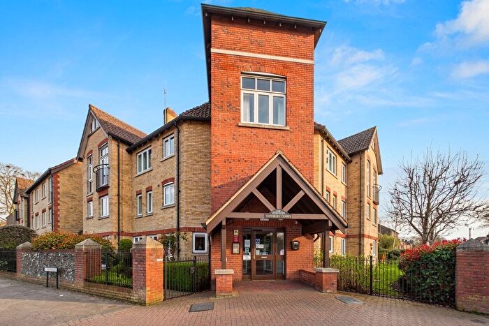 2 Bedroom Flat For Sale In Hanbury Court, Thetford, IP24