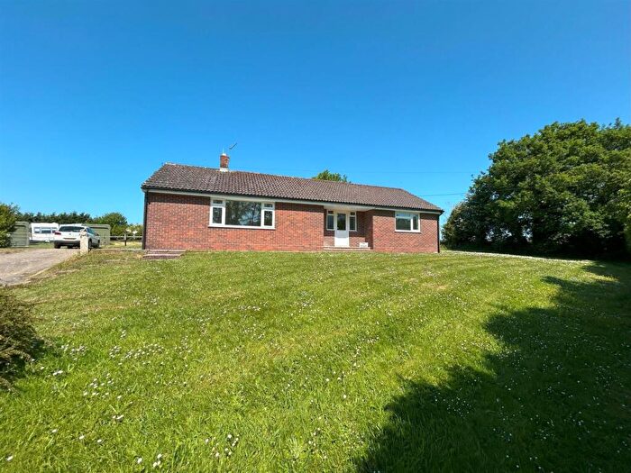 2 Bedroom Detached House To Rent In Rew Lane, Martinstown, Dorchester, DT2
