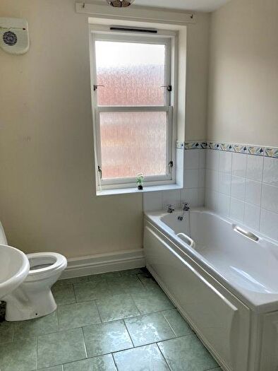 2 Bedroom Flat For Sale In Bridge Street, Morpeth, NE61