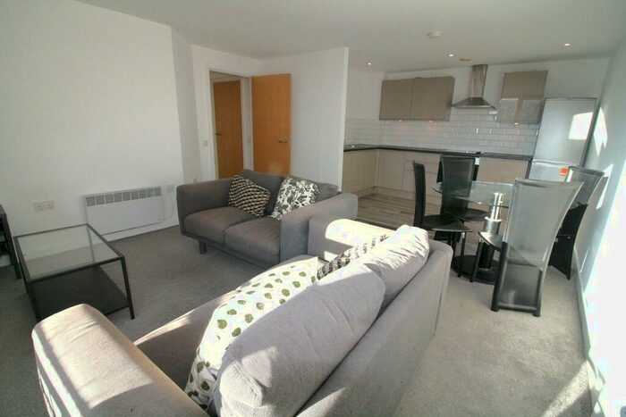 2 Bedroom Apartment To Rent In Cornish Square, Penistone Road, Sheffield, S6