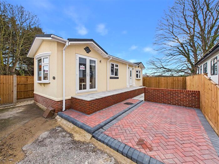 2 Bedroom Park Home For Sale In Orchard Park, Hayden Road, Cheltenham, Gloucestershire, GL51