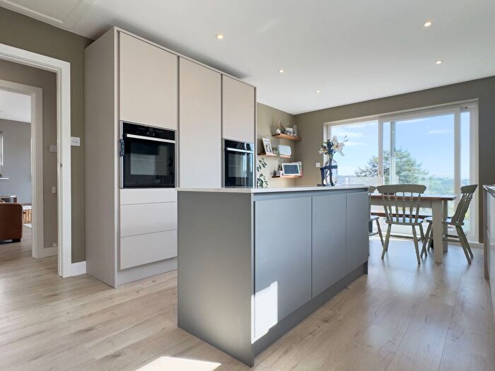 3 Bedroom Detached House For Sale In Laureston Road, Newton Abbot, TQ12