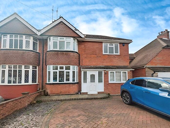 4 Bedroom Property To Rent In Charles Road, Solihull, B91