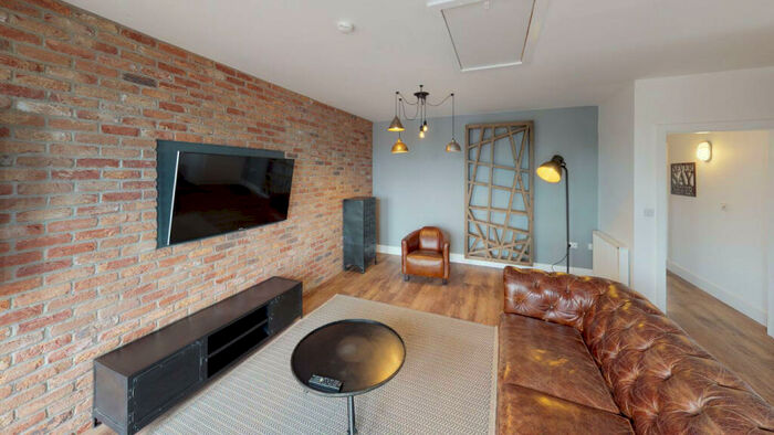 4 Bedroom Flat To Rent In Moorland Ave, Leeds, LS6
