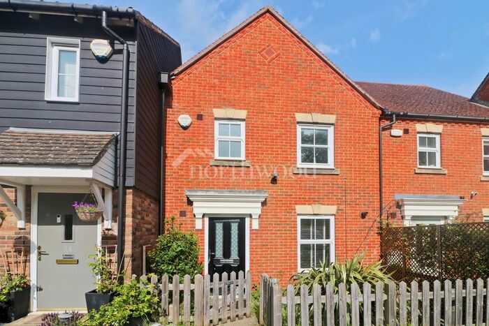 3 Bedroom Terraced House To Rent In Stowell Close, Singleton, Ashford, TN23