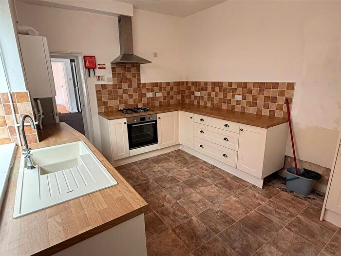 2 Bedroom Apartment To Rent In Sea Road, Abergele, Conwy, LL22