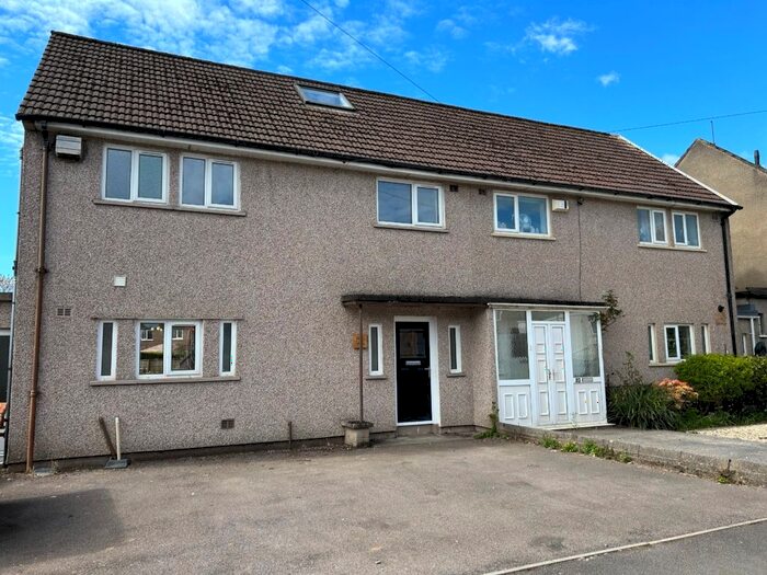 4 Bedroom Semi-Detached House To Rent In Whitebarn Road, Llanishen, Cardiff, CF14