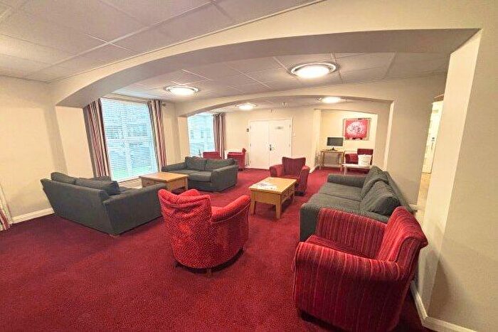 1 Bedroom Flat To Rent In Neston Road Cannell Court, Neston, CH64