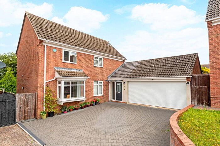 4 Bedroom Detached House For Sale In Marshall Close, Kempston, Bedford, Bedfordshire, MK42