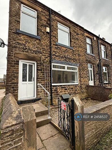 3 Bedroom End Of Terrace House To Rent In Wroe Terrace, Wyke, Bradford, BD12