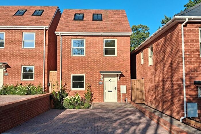 4 Bedroom Detached House For Sale In Waterloo Road, Cranbrook, Kent, TN17