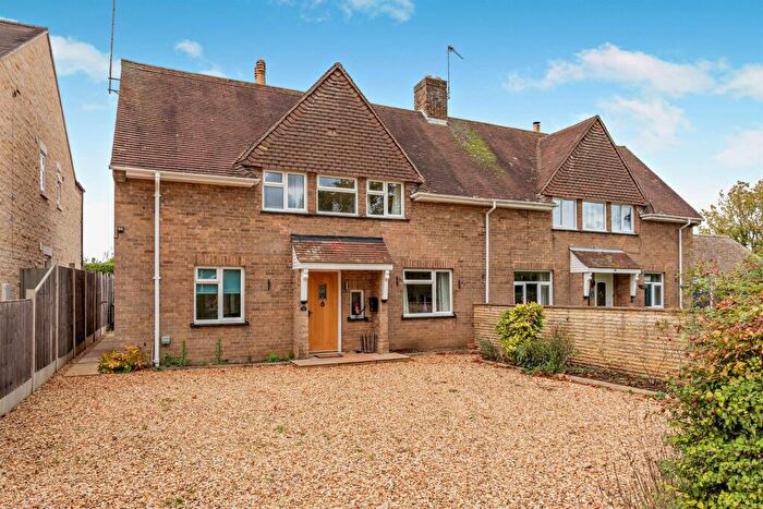 3 Bedroom Detached House For Sale In Elton Road, Wansford, Peterborough, PE8