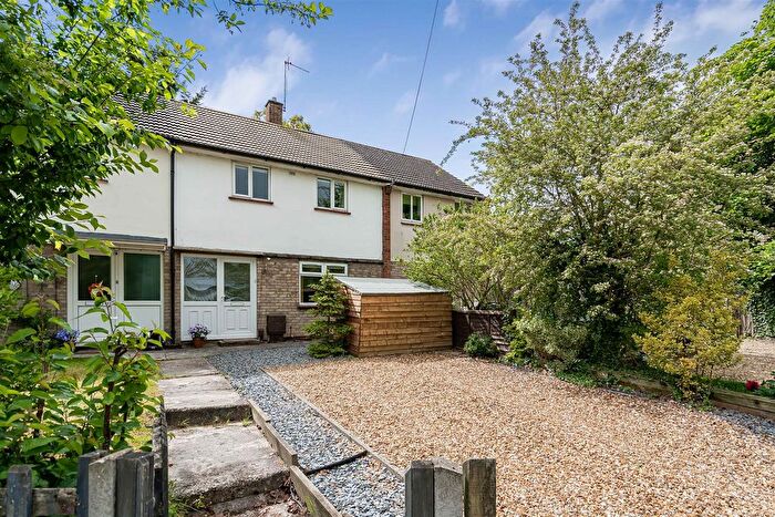 3 Bedroom Terraced House For Sale In Wadloes Road, Cambridge, CB5