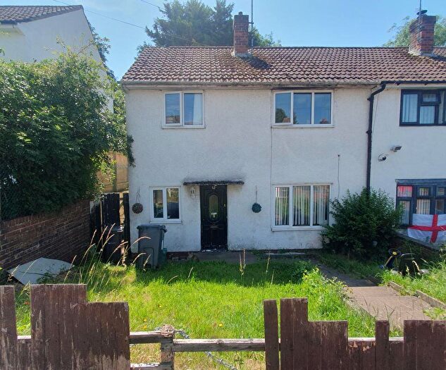 3 Bedroom Semi-Detached House For Sale In Ardencote Road, Kings Heath, Birmingham, West Midlands, B13