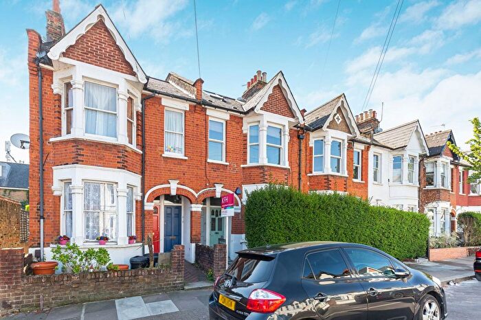 1 Bedroom Flat For Sale In Duntshill Road, Earlsfield, London, SW18