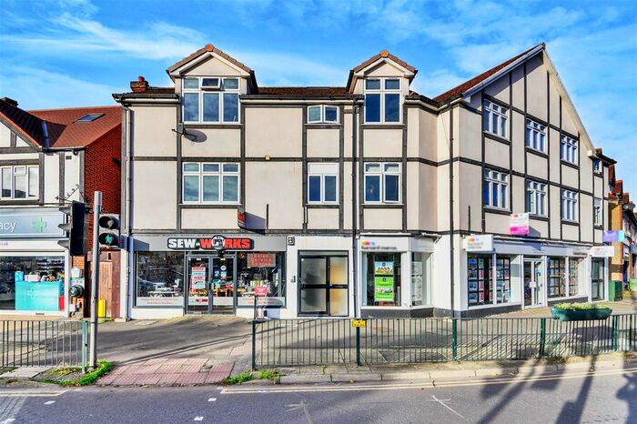 2 Bedroom Flat To Rent In Kingston Road, Ewell, Epsom, KT19