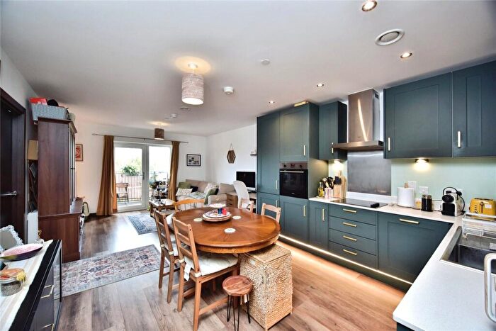 1 Bedroom Flat For Sale In Mill Wood, Maidstone, Kent, ME14