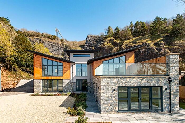 5 Bedroom Detached House For Sale In Tuttors Hill, Cheddar, BS27