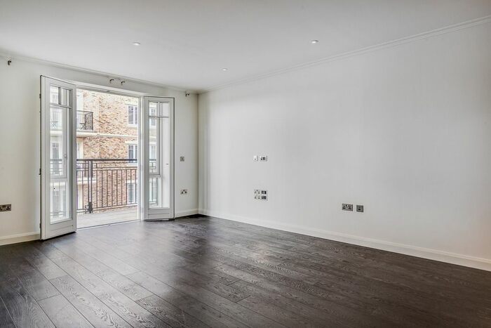 2 Bedroom Flat To Rent In Carnwath Road, London SW6