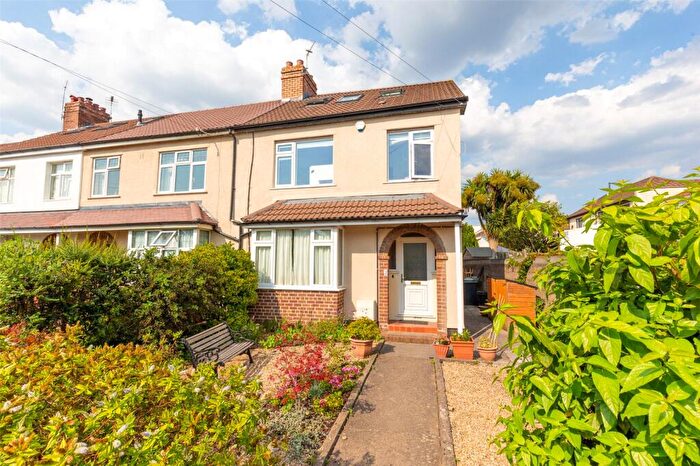 5 Bedroom Semi-Detached House For Sale In Cranham Road, Bristol, BS10