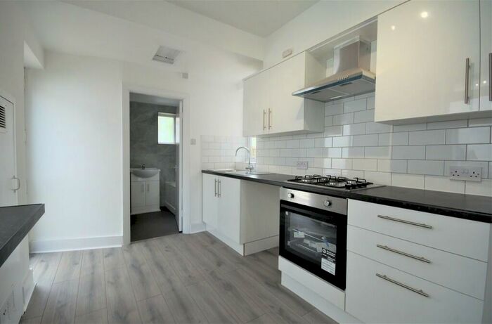 1 Bedroom Ground Flat To Rent In Northolt Road, South Harrow, HA2