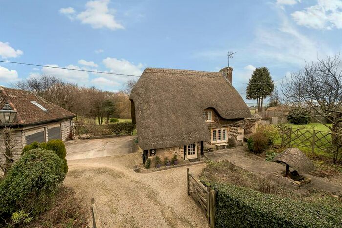 3 Bedroom Detached House For Sale In Sandy Lane, Chippenham, SN15