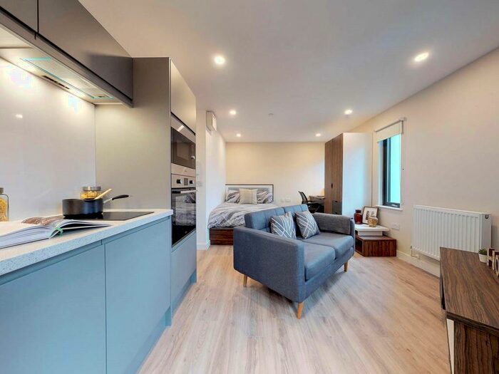 Studio To Rent In Furnival Square, Sheffield, South Yorkshire, S1