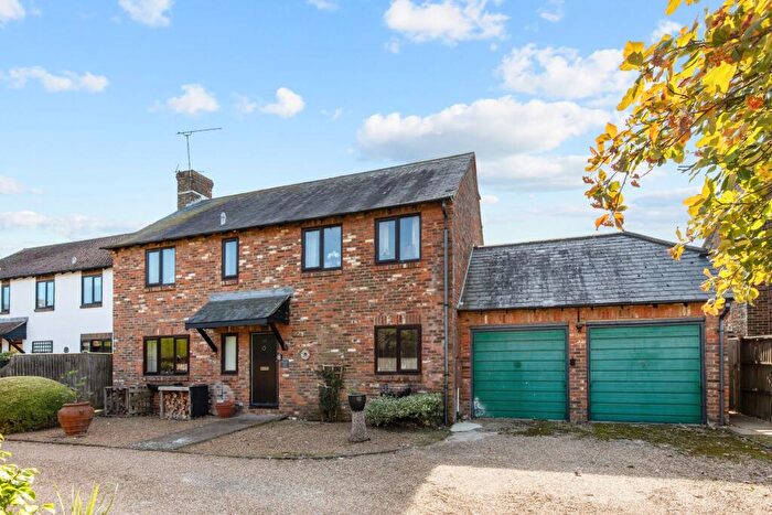 4 Bedroom Detached House For Sale In Meadow Park, East Preston, BN16