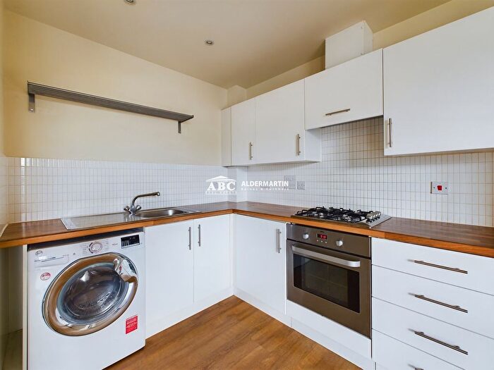 1 Bedroom Flat To Rent In Cameron Crescent, Edgware, HA8