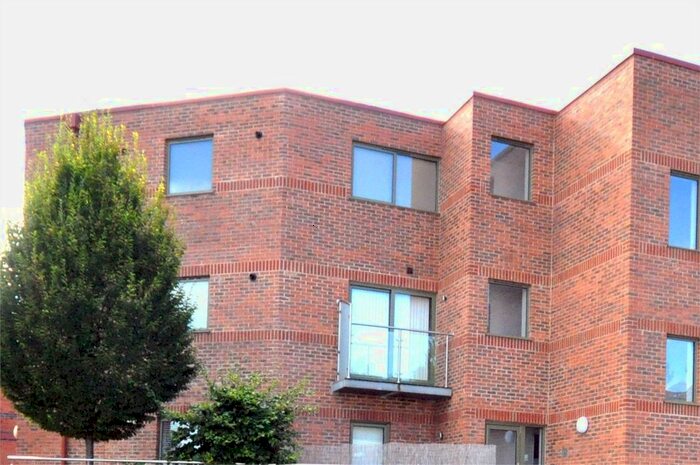 2 Bedroom Flat To Rent In Millbrook Street, Cheltenham GL50