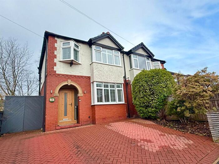 3 Bedroom Semi Detached House For Sale In Bedford Road, Macclesfield, SK11